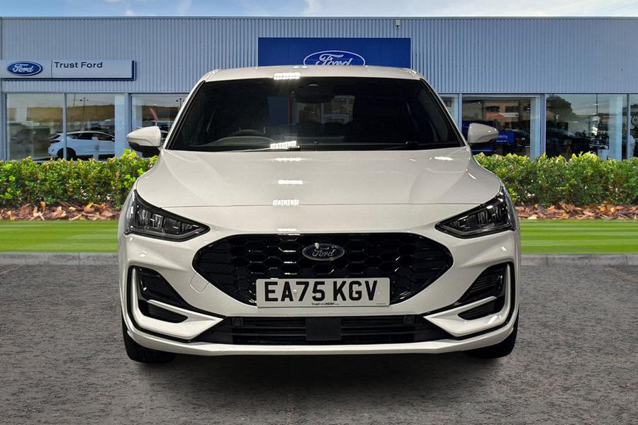 Ford Focus Photo autoimg-4546d93dc466218a040451dd5f92b6252ec6782b.jpg