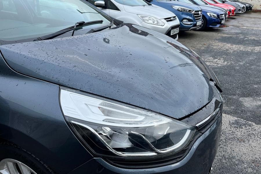 Renault CLIO Photo autoimg-4549c3379d96e5c51002f229a467a9b5151a82b4.jpg