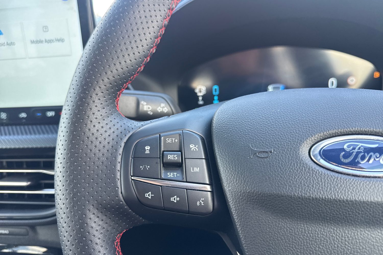 Ford KUGA Photo 30