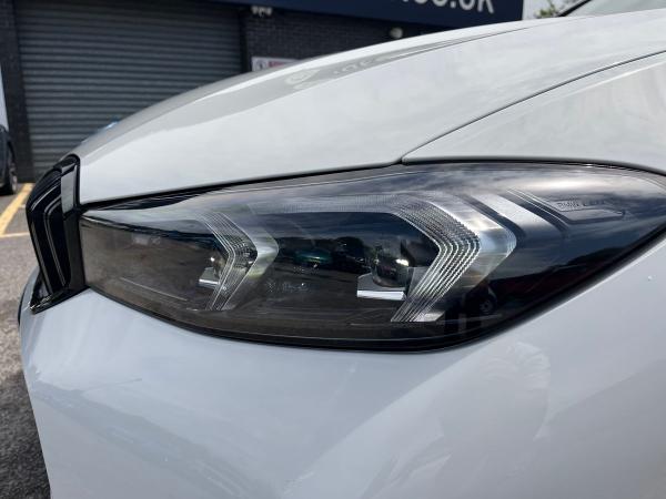 BMW 3 Series Photo autoimg-454f9c9408676b0d0647b2cc60c03baaf896c721.jpg