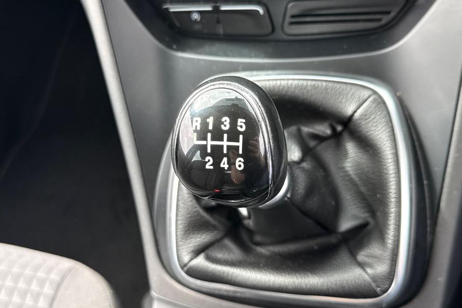 Ford C-Max Photo autoimg-45511fa60a5af85068017fc37d3ca00d2fd81264.jpg