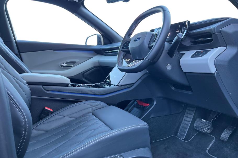 Used Ford CAPRI LB74FWZ 9