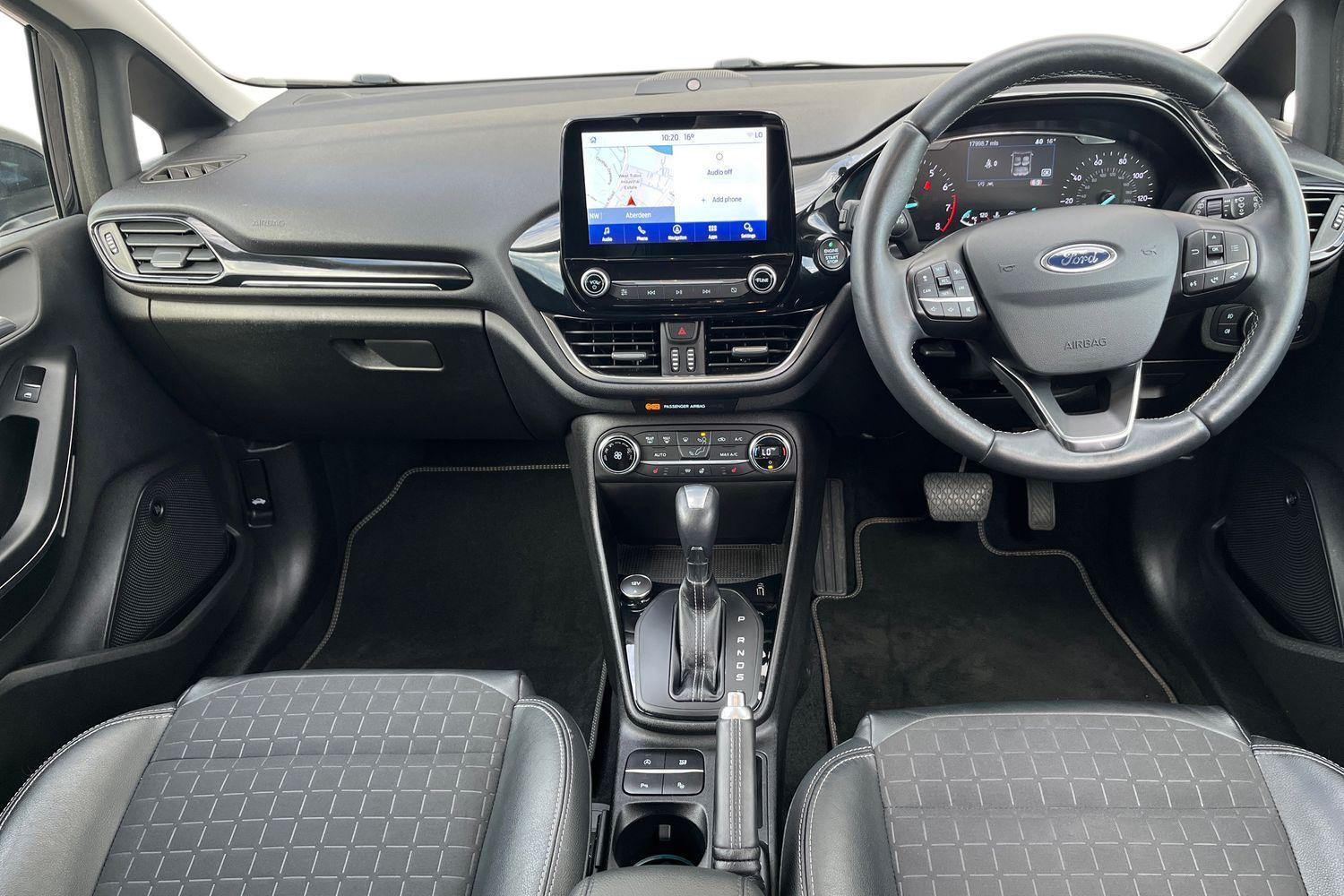 Ford Fiesta Photo 9