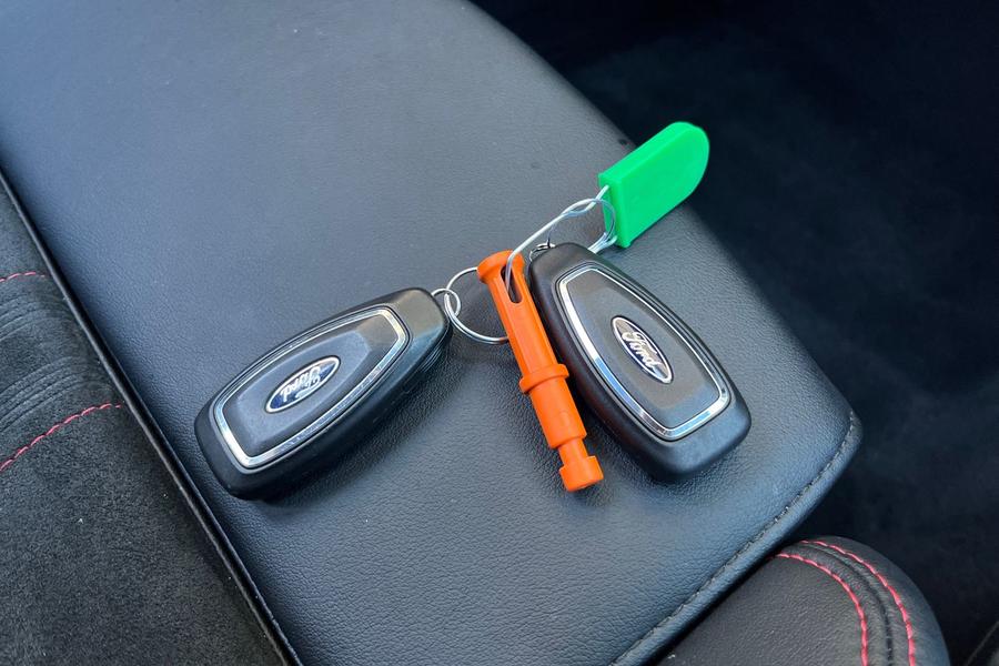 Ford Kuga Photo autoimg-4553dde1fe29647b0f7b5dcd90bb204b046484b9.jpg