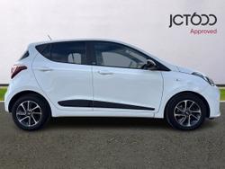 HYUNDAI i10 Photo 4