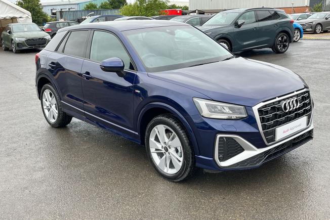 AUDI Q2 Photo 21
