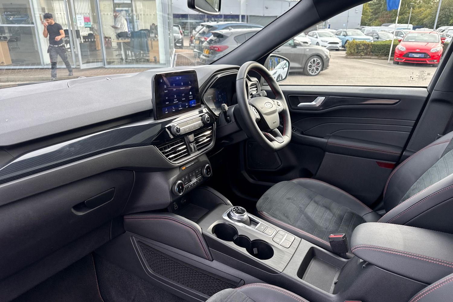 Ford KUGA Photo 17