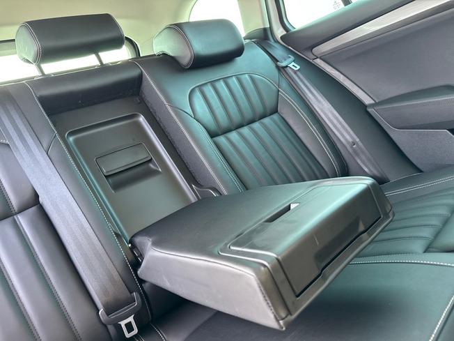 ŠKODA Superb Photo 25