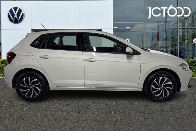 VOLKSWAGEN Polo Photo 4