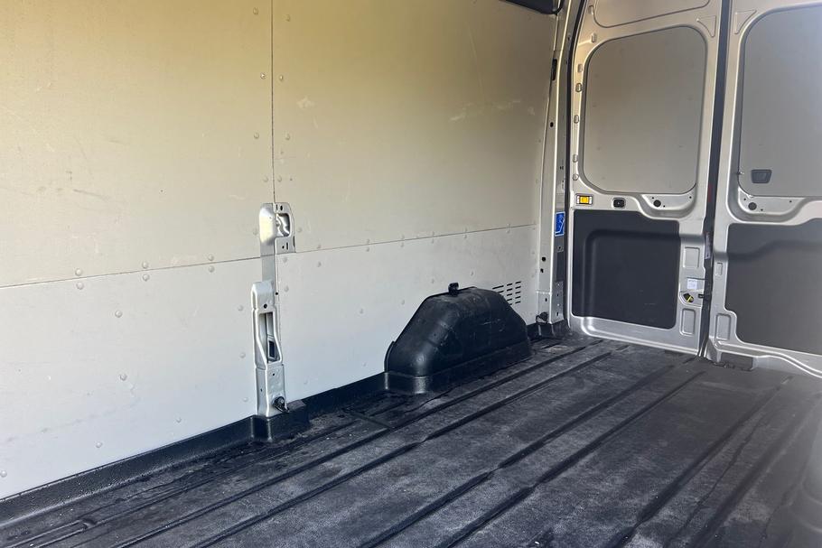 Used FORD TRANSIT WN75NUF 4