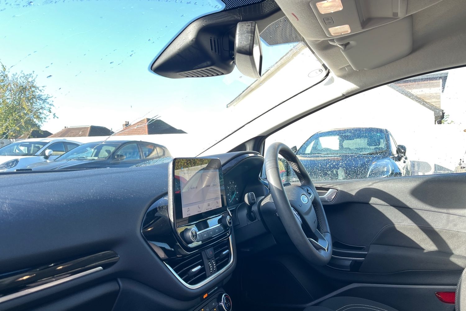 Ford FIESTA Photo 17