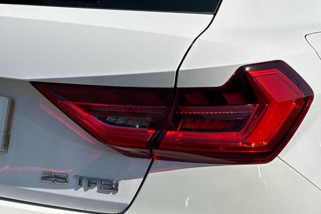 AUDI A1 Photo 18