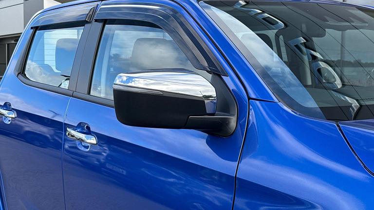 Used Isuzu D-Max WK74XBL 20