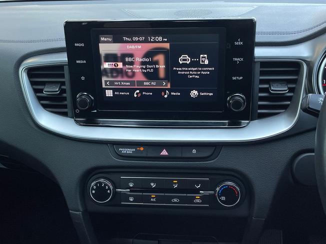KIA Xceed Photo 14