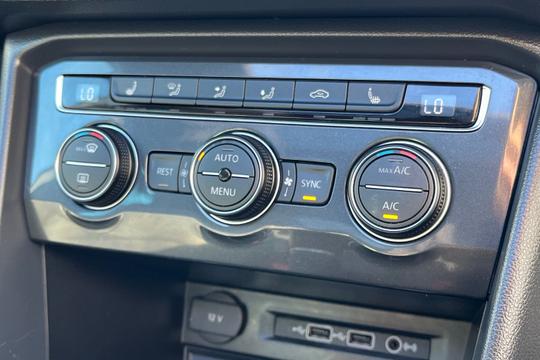 Volkswagen Tiguan Photo autoimg-456504f423dfdd5caf4fe2eaae407710e5a1c341.jpg