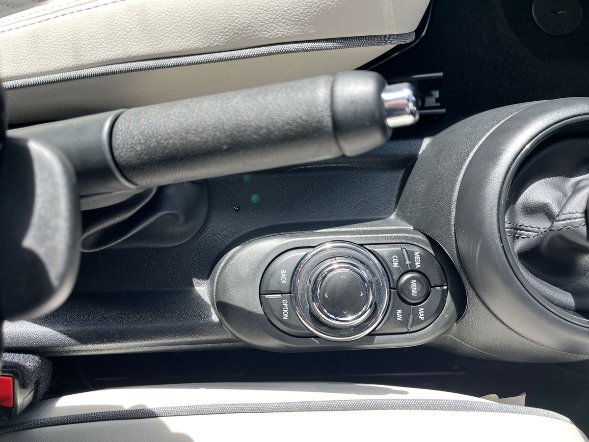 MINI Convertible Photo 34
