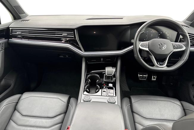 VOLKSWAGEN Touareg Photo 10