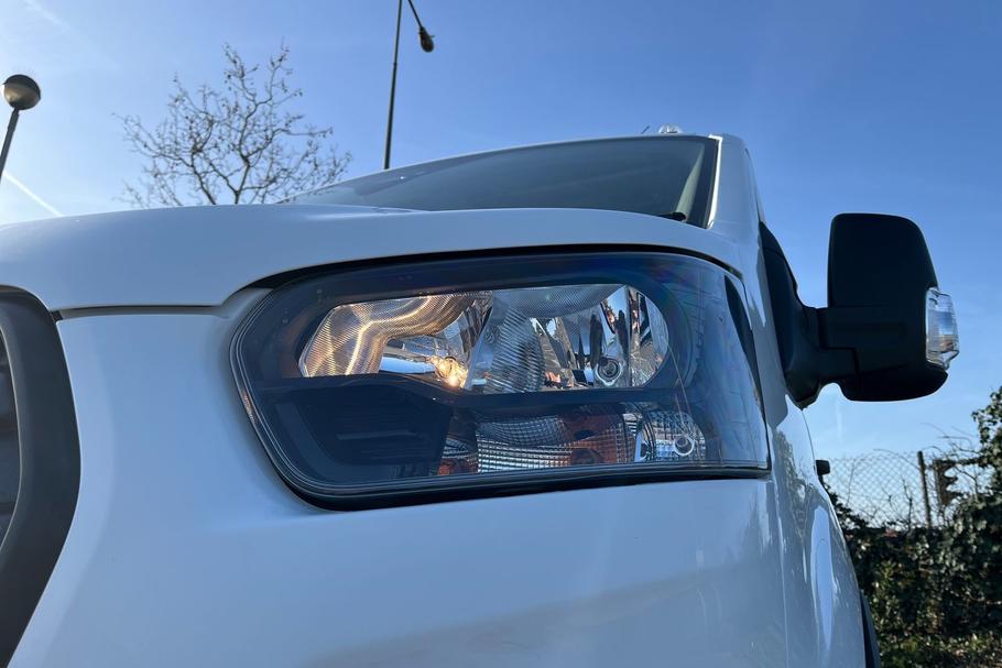 Used Ford TRANSIT WR25SWO 25
