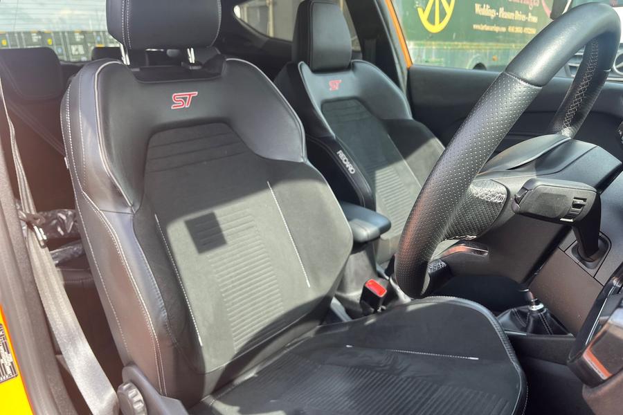 Ford FIESTA Photo autoimg-456ed2cab844655024c15fb071b478aad1aa2d54.jpg