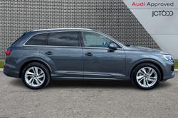 Audi Q7 Photo 4