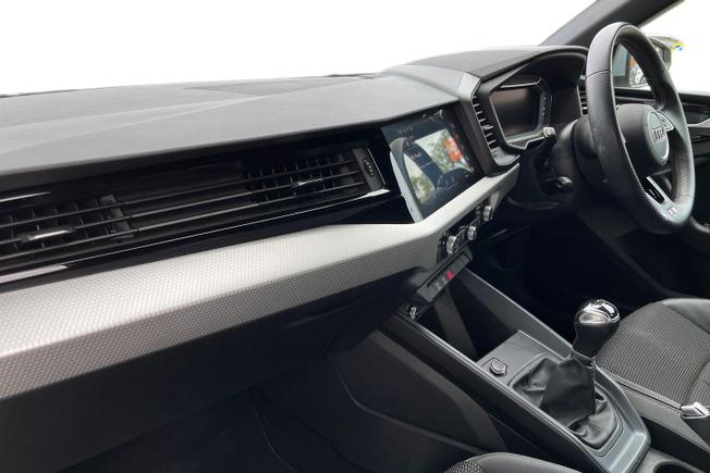 AUDI A1 Photo 2