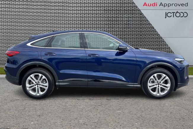 AUDI Q5 Photo 4