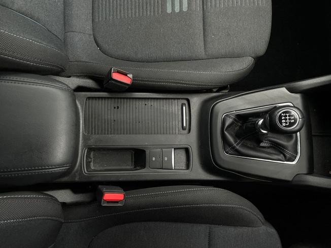 Ford Focus Photo 23