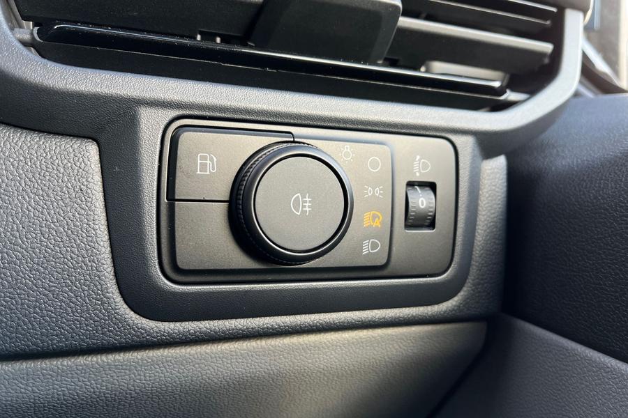 Ford TRANSIT CUSTOM Photo autoimg-457b826ad8429b0bfe2e05e720bc650d701083d0.jpg