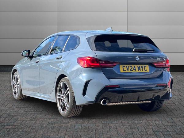 BMW 1 Series Photo autoimg-457c8f0fea5af7241a5e15b3bec8edd20355f016.jpg