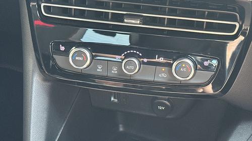 Vauxhall Mokka Photo autoimg-457cbf4db4150242952627ebf5ff181a689d864f.jpg