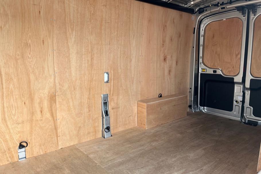 Used FORD TRANSIT WN75BZH 4