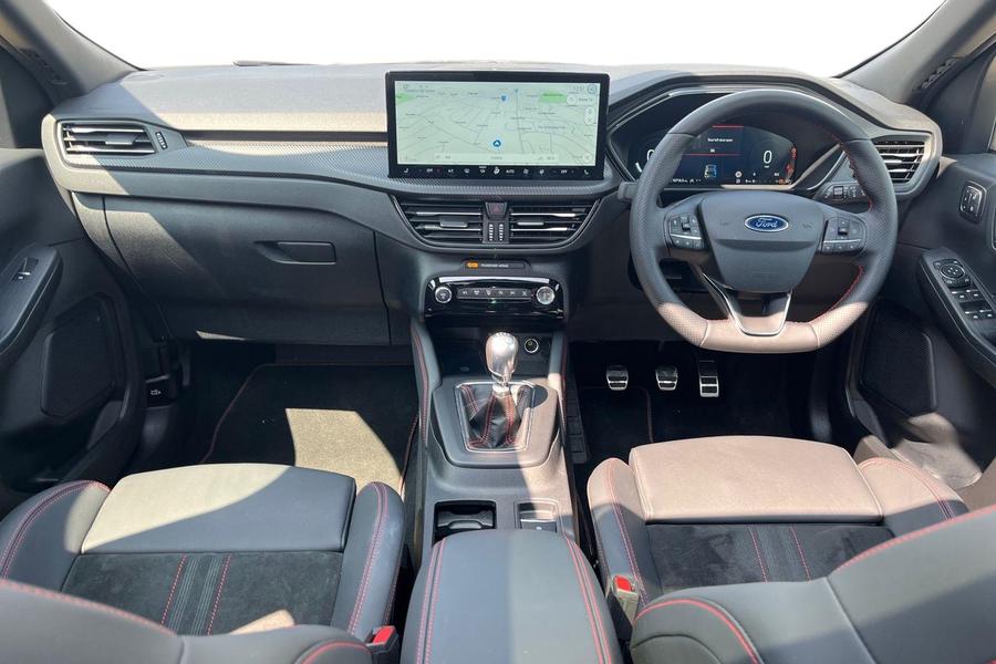 Ford Kuga Photo autoimg-458135184addfa421ab5131c2d7daf1c22df9c97.jpg
