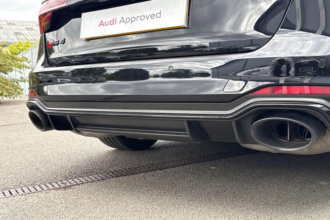 AUDI Rs4 Avant Photo 26