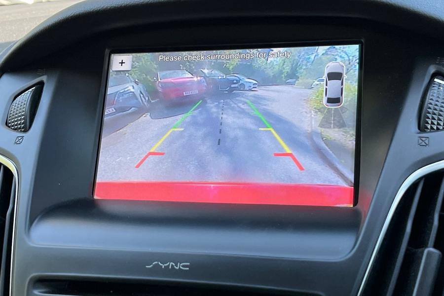 Ford Focus Photo autoimg-458885200740591ac55f32ad8b6e0223e7b0357c.jpg