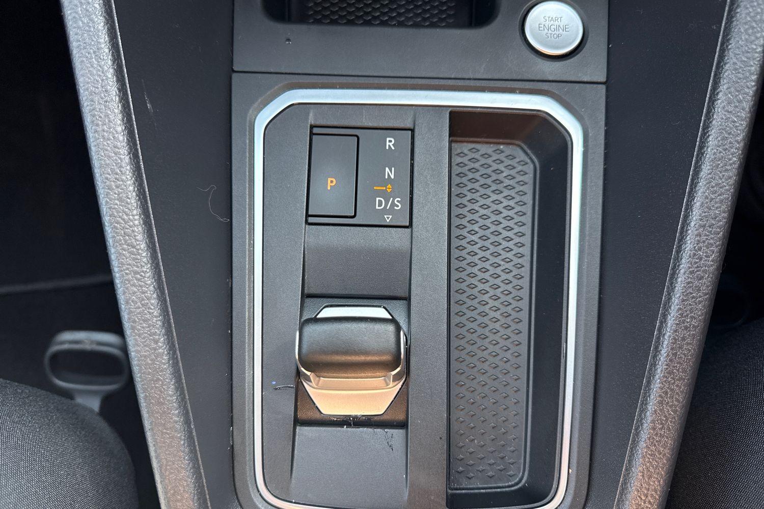 Ford TOURNEO CONNECT Photo 26