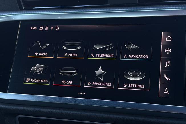 AUDI Q3 Photo 35