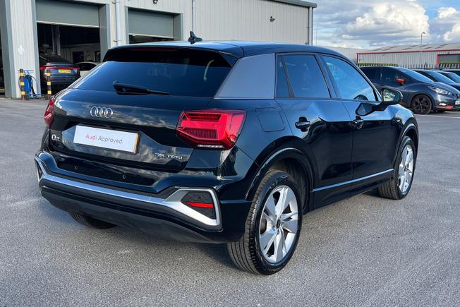 Audi Q2 Photo 24