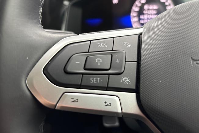 VOLKSWAGEN Polo Photo 16