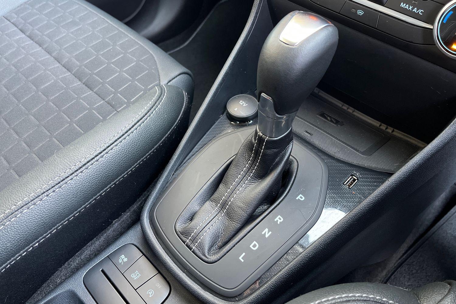 Ford FIESTA Photo 24
