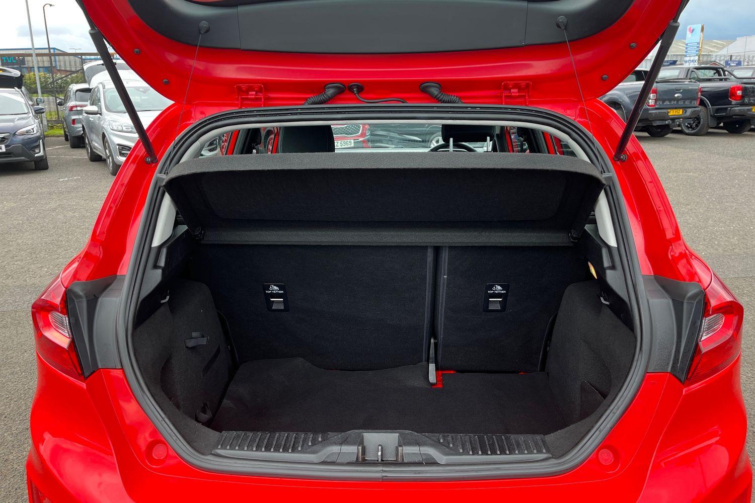 Ford FIESTA Photo 20