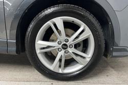 Audi Q3 Photo 5