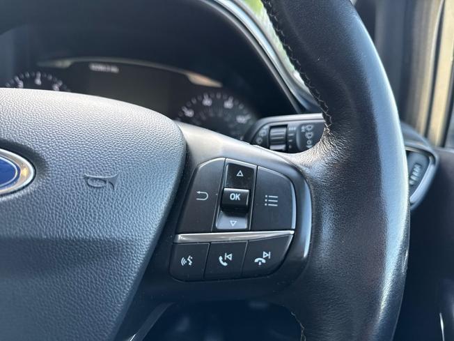 FORD Fiesta Photo 17