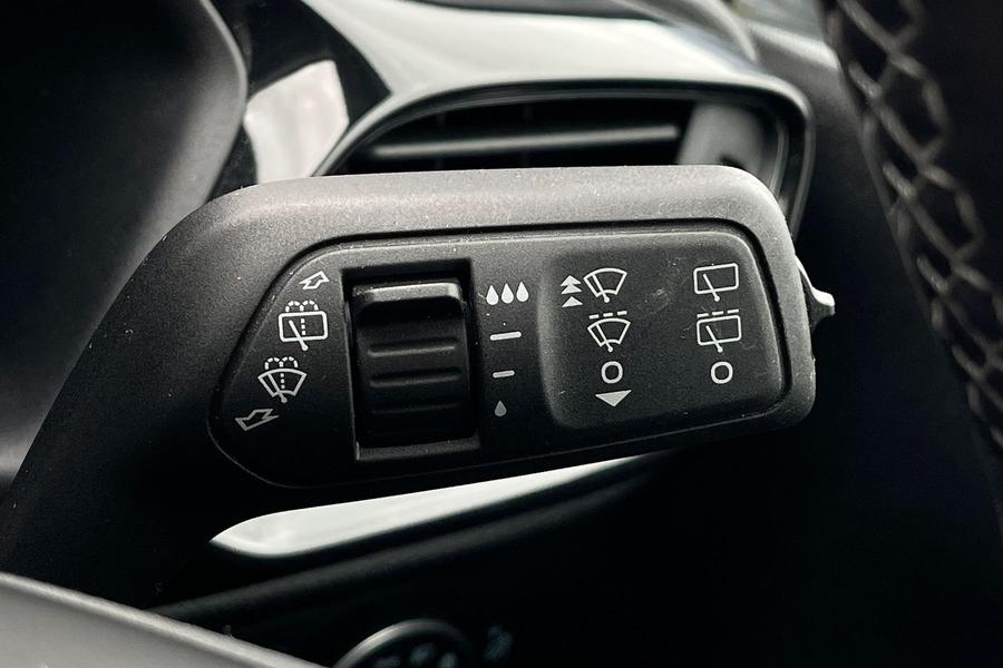 Ford Fiesta Photo autoimg-45a2d30b6f998af5d8191e6f9f6c7483dbd049a5.jpg
