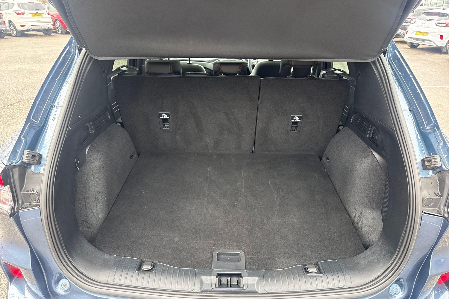 Ford KUGA Photo 20