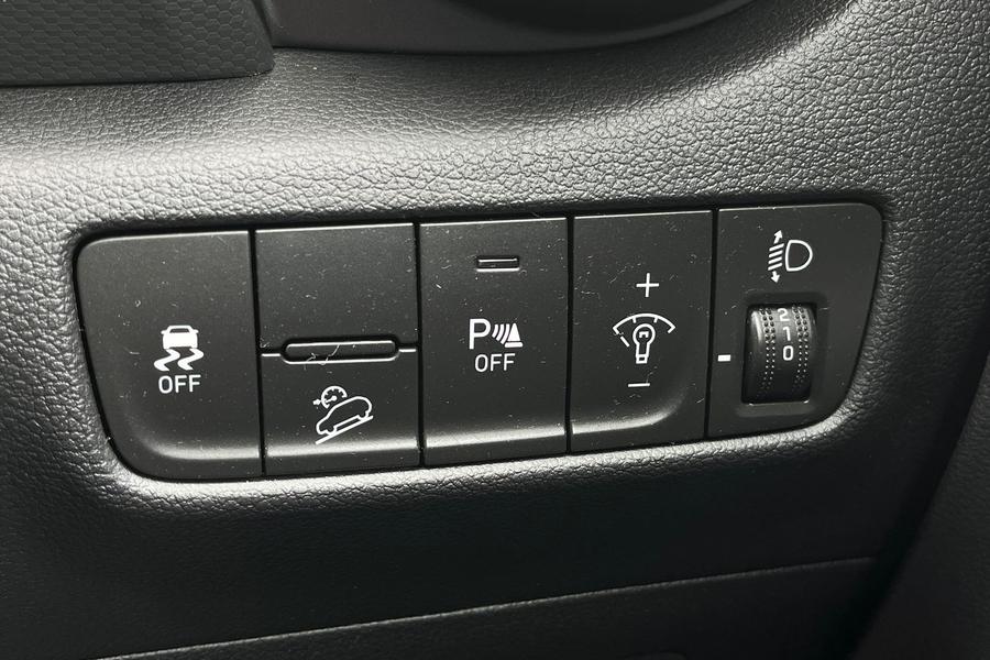 Hyundai KONA Photo autoimg-45a785cdd6e2d451b2bce140fb23ed13d915ef2c.jpg
