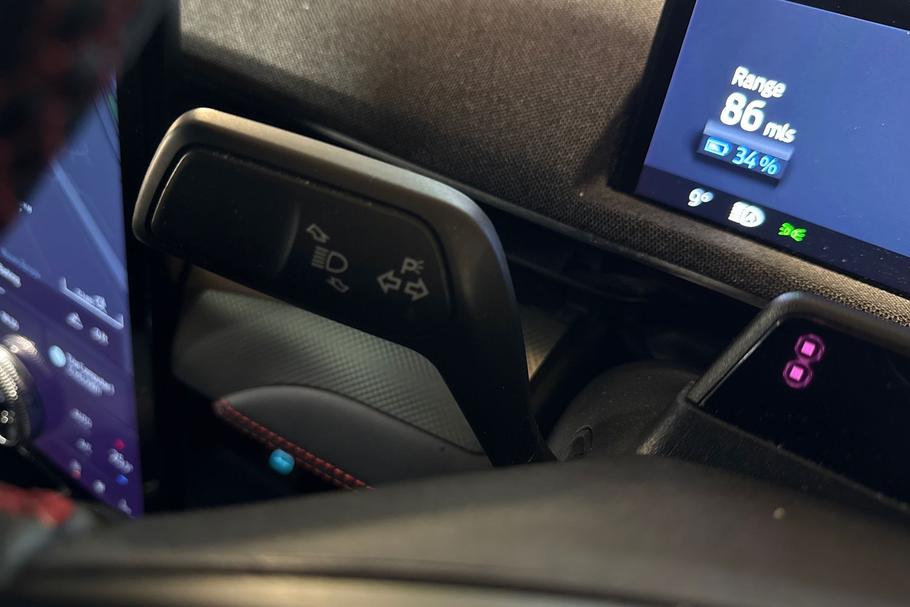 Used Ford MUSTANG MACH-E 14