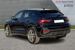 AUDI Q3 Photo 3