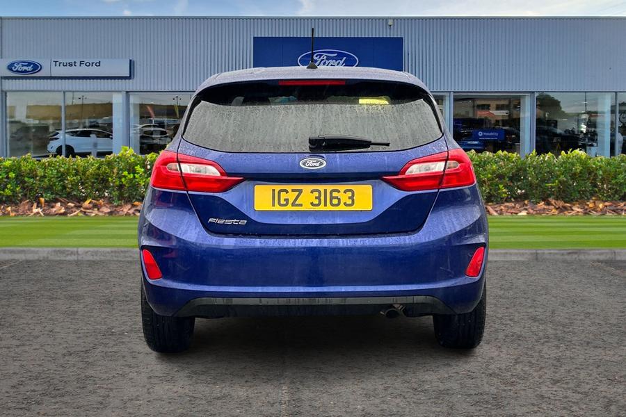 Ford FIESTA Photo autoimg-45b432c01679e79d7a68f81cc6f49f1cee91fbe3.jpg