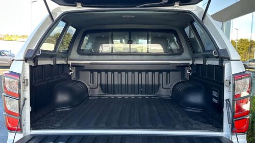Isuzu D-MAX Photo autoimg-45b49fdf38edc2a53c63c50bbf8a374064d8b147.jpg