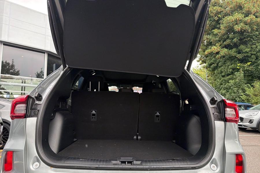 Ford Kuga Photo autoimg-45b573d7423ced6eaa9320c1b8f4b31045c1ebeb.jpg